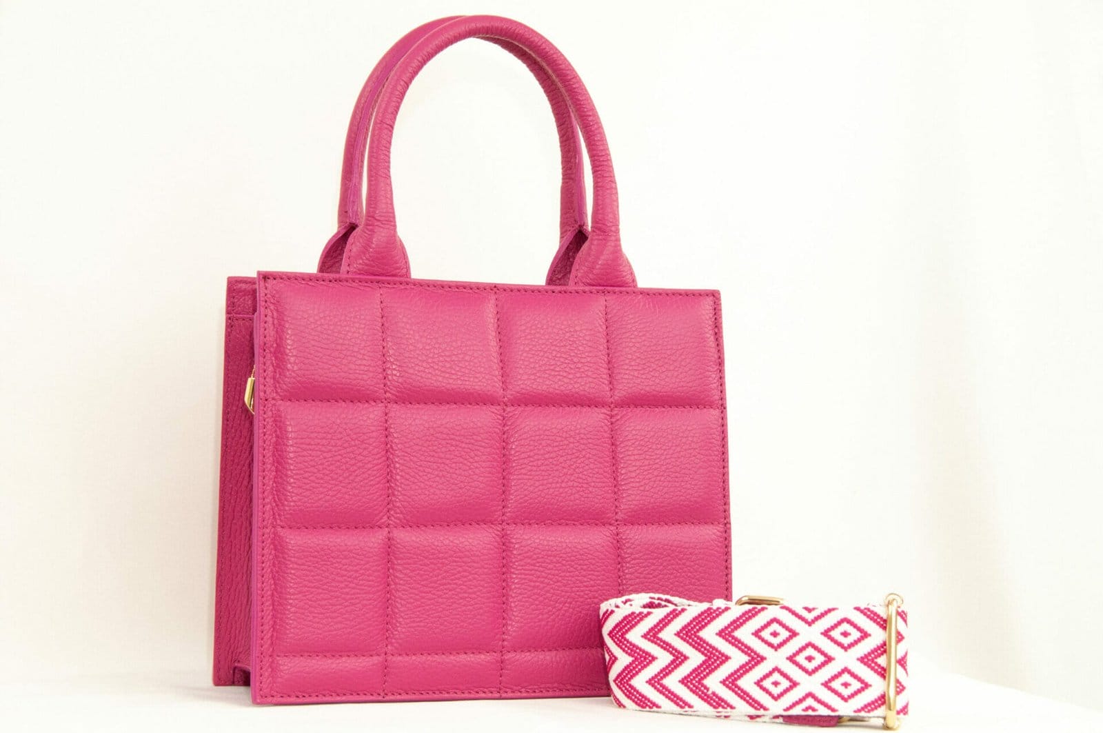 Odinė rankinė TESORO PINK