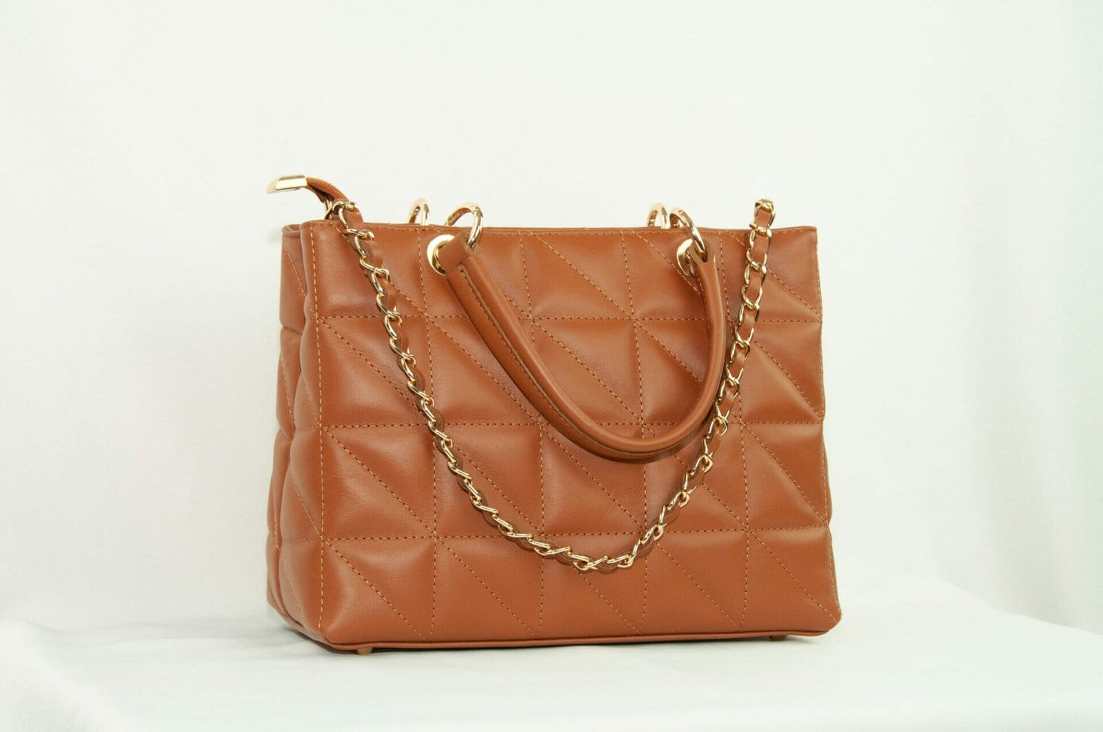 Odinė rankinė SERENO